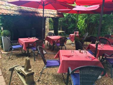 1463 Apartmenthaus