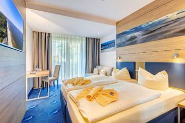 Familien Wellness Hotel Seeklause mit großem Abenteuerspielplatz "Piraten-Insel-Usedom"