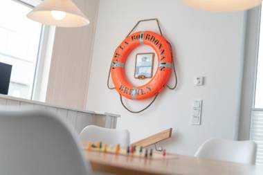 Schwimmendes Haus Marina Rainbow