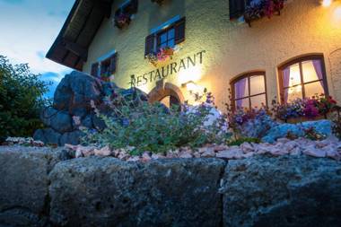 Land-Gut-Hotel Restaurant Alpenglück