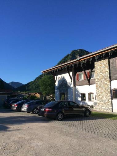 Alpinhotel INzeller