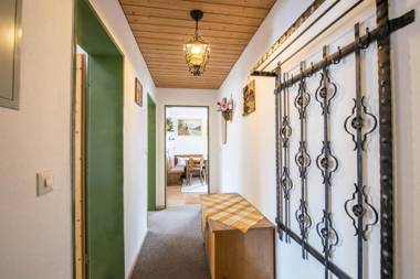 Ferienwohnungen Holzner groß