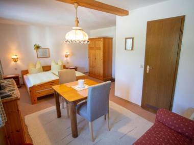 Gästehaus Madsack - Chiemgau Karte