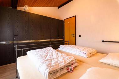 Ferienwohnpark Immenstaad am Bodensee Satteldachhaus Typ 10 SDS 121