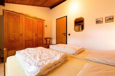 Ferienwohnpark Immenstaad am Bodensee Satteldachhaus Typ 10 SDS 127