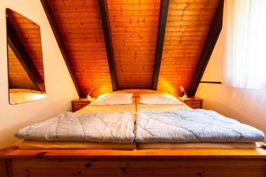 Ferienwohnpark Immenstaad am Bodensee Nurdachhaus Typ 8 NDT 111