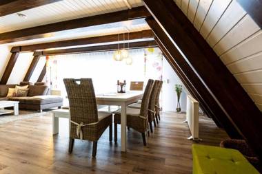 Ferienwohnpark Immenstaad am Bodensee Nurdachhaus Typ 8 NDW 076