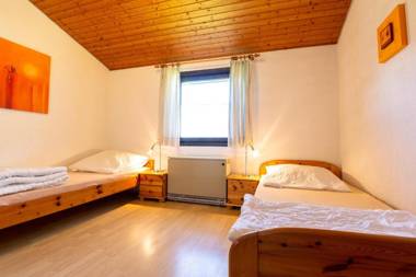 Ferienwohnpark Immenstaad am Bodensee Satteldachhaus Typ 10 SDS 125