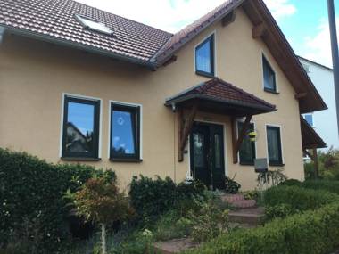 Ferienwohnung mit Blick auf den "Kickelhahn"