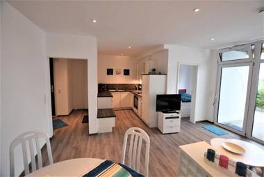 Hohes-Ufer-30-Sandburg-H