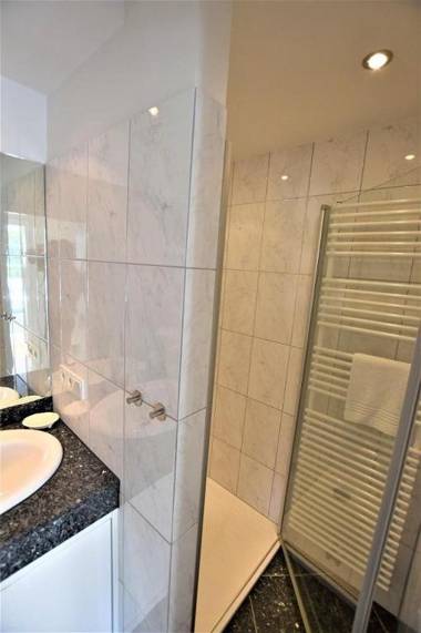 Wang-2-1-Duenenweg-H