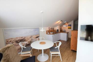 Meeresblick-Strandkorb-Haus-3-WE-46