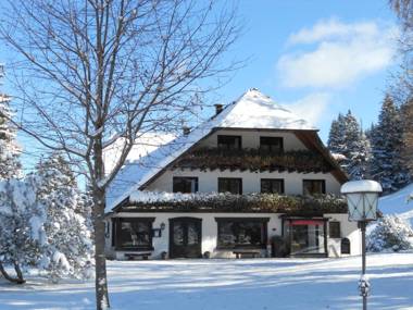 Gästehaus Behabühl B&B