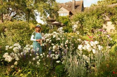 All Seasons Bed & Breakfast