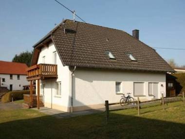 Modern Apartment in Bolsdorf with Sauna