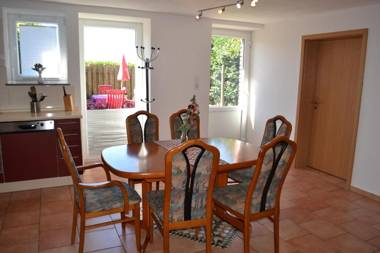 Wohnung "ROT"