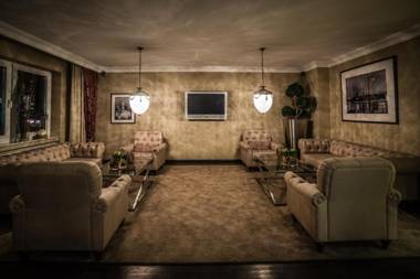 Hotel Business & More