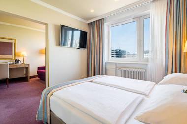 Best Western Raphael Hotel Altona