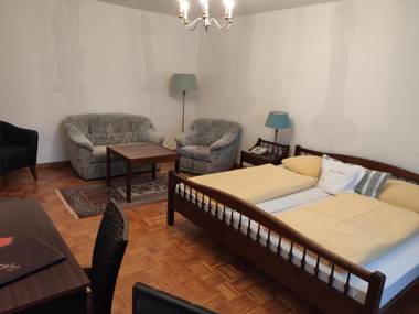 Condi Hotel