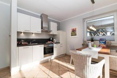 W2 - Gästehaus Christian-Westphal-Str 60 - FERIENDOMIZIL HOLLICH