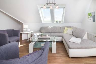 W7 - Gästehaus Christian-Westphal-Str 60 - FERIENDOMIZIL HOLLICH