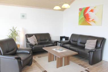 "Ferienhaus II - Hof Westensee"