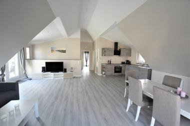 8021 Königsberger Allee 40