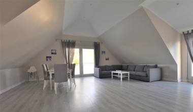 8021 Königsberger Allee 40