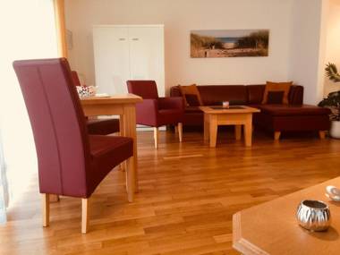 Traum-Ferienwohnung Nr 2 in der Residenz am Kurpark Grömitz- Familie Gorisen