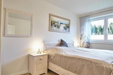 Brenkenhagener Weg 8 -10 Wohnung 1