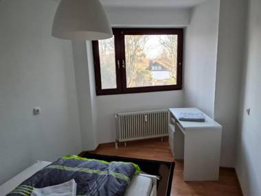 Ruhige und erholsame Wohnung mit Balkon