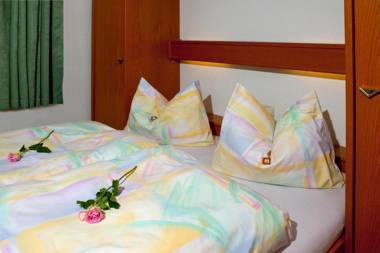 Pension Cafe Suzette