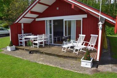 Bullerby _ Meer _ Ferienhaus Lasse