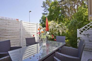 Ferienwohnung am Wald FeWo 01 Terrasse Gartennutzung Saunanutzung