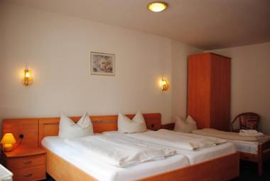 Hotel Kurfürst Garni