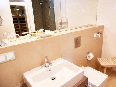 Strandresort Prora F648 - Ferienwohnung 216 mit Meerblick