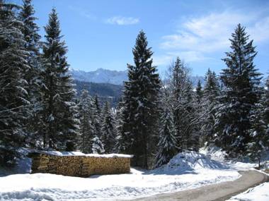 Yeti Lux - Panoramic Loft