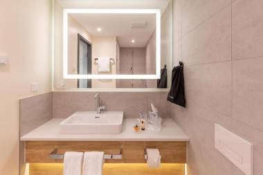 Stellaris Apartment Hotel