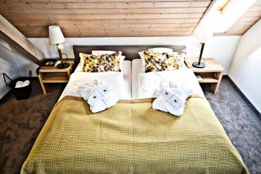 Ferienwohnungen Hotel Gasthaus Hirschen