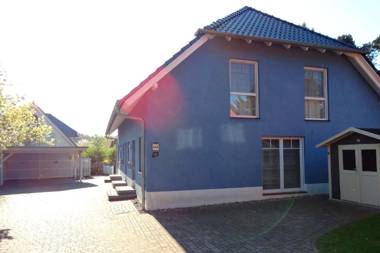 Haus Baabe by Rujana