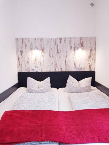 Boutique Family Apart House LA