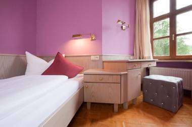 Villa Fantasia Budget Boutique Hotel