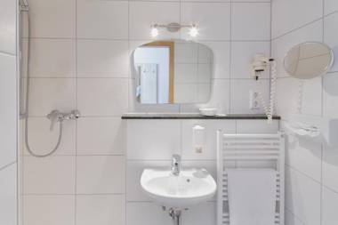 INVITE Hotel Löwen Freiburg