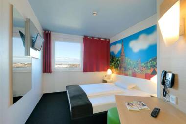 B&B Hotel Freiburg-Süd