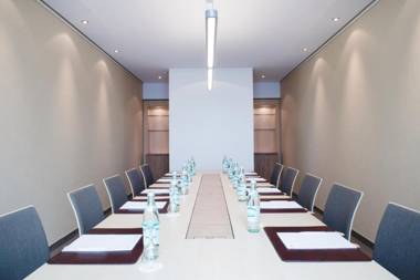 Mövenpick Hotel Frankfurt City Messe