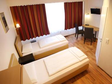 Pension Alpha Frankfurt City