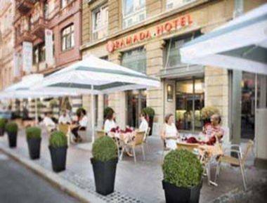 Ramada by Wyndham Frankfurt Central Station