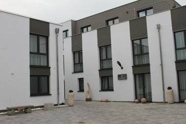 Naam Hotel & Apartment Frankfurt City-Messe Airport