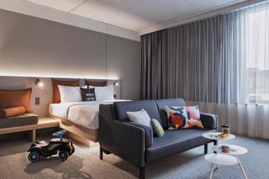 Moxy Frankfurt City Center