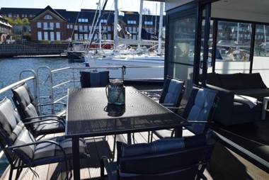 fewo1846 - Floatinghouse